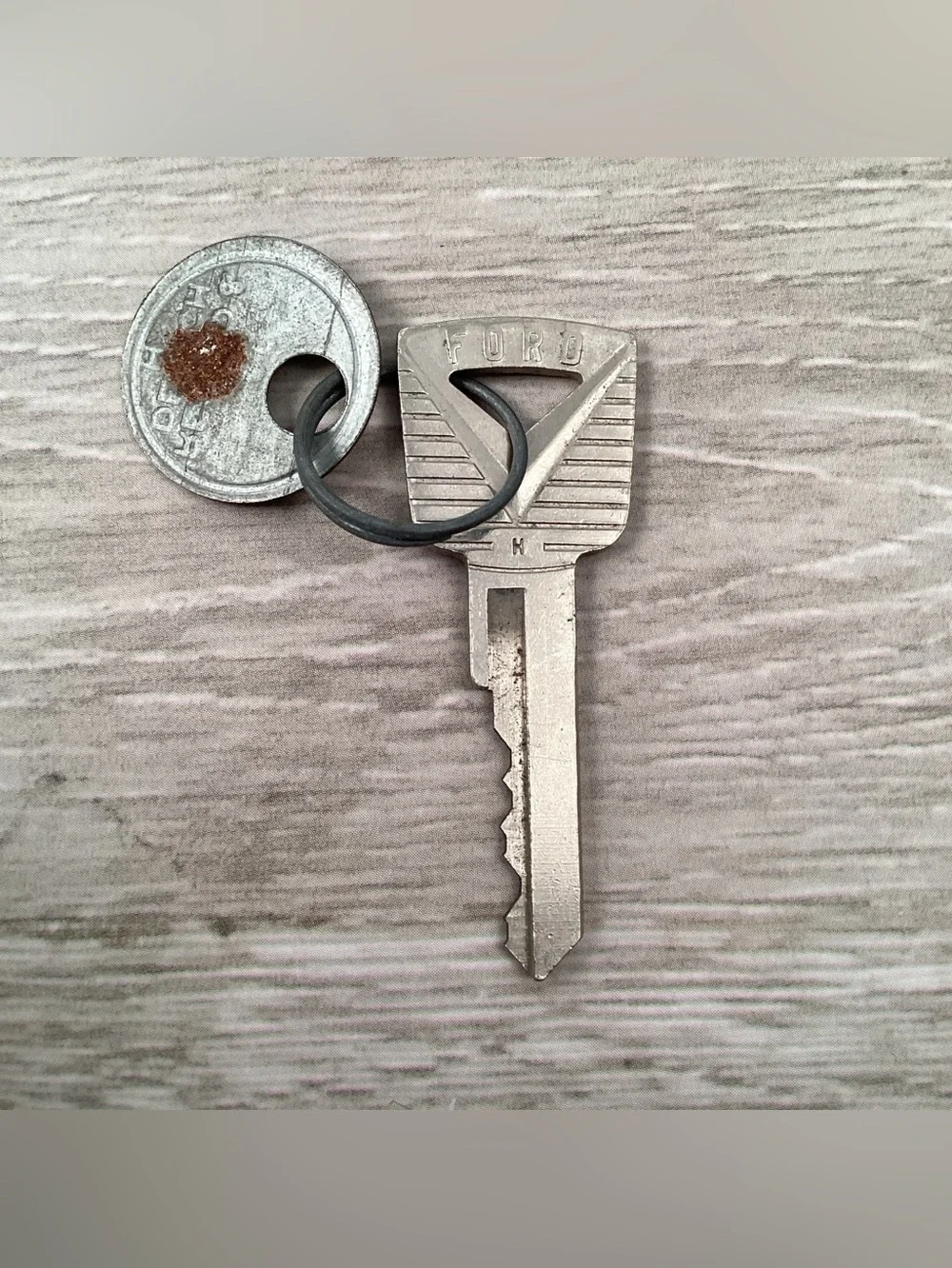 Ford Original 1950s Automotive Key w/ Factory Dealer Ignition ID Tag Vintage